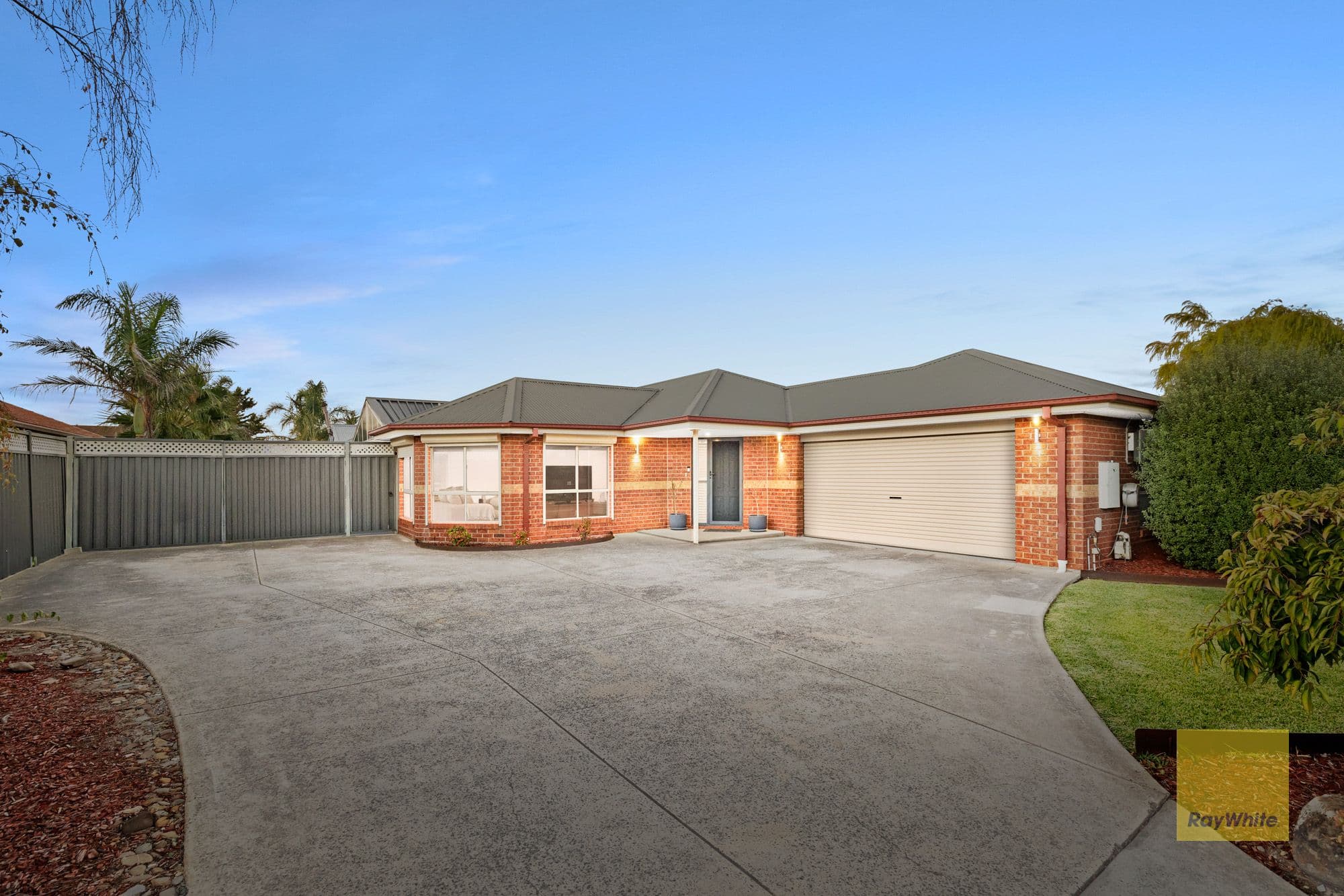 95 Sycamore Street, Hoppers Crossing VIC 3029, Hoppers Crossing - Thumbnail 2