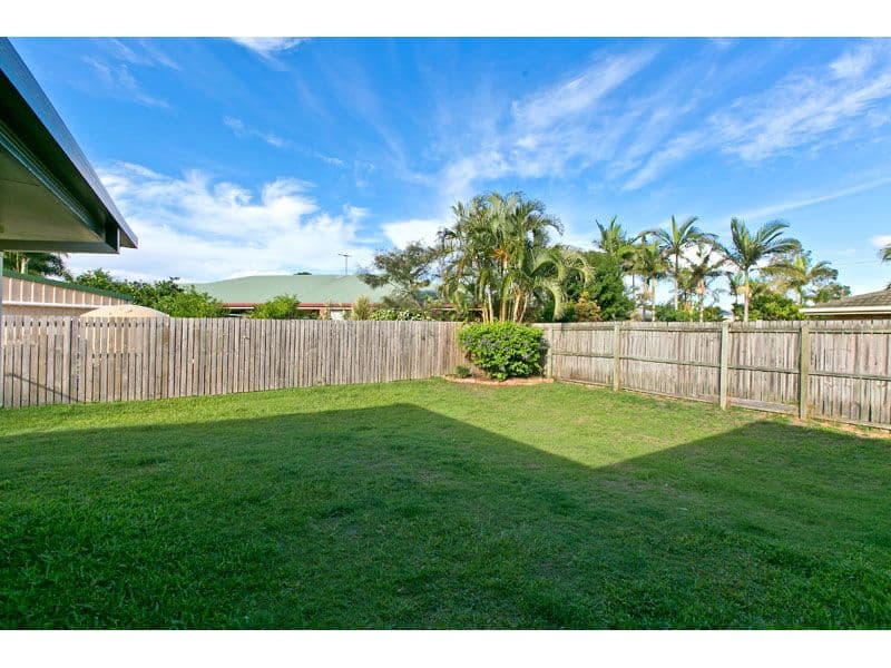 52 Poinciana Avenue, VICTORIA POINT QLD 4165, Victoria Point - Thumbnail 8