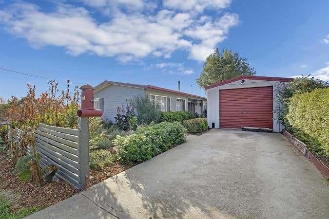 92 Glenelg Street, Goulburn NSW 2580, Goulburn - Image 1