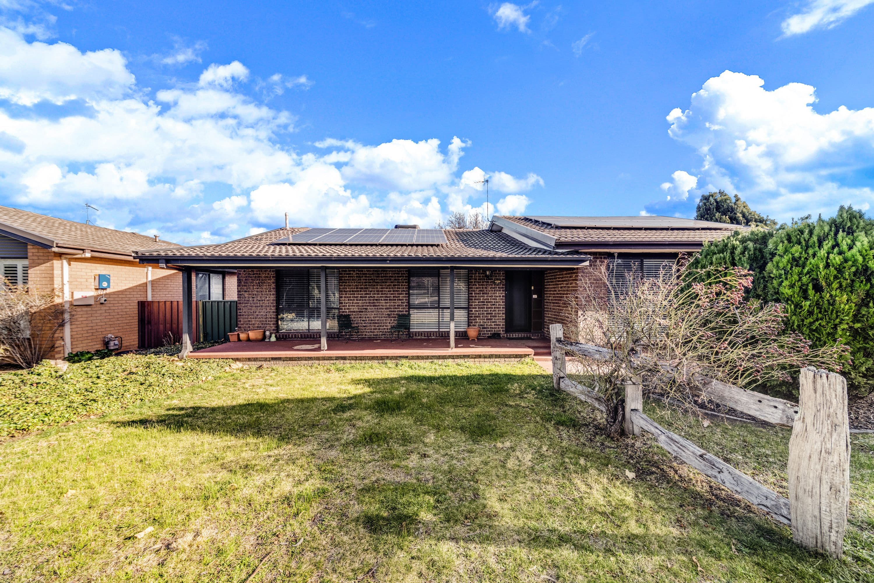 19 Barraclough Crescent, Monash ACT 2904, Monash - Image 1