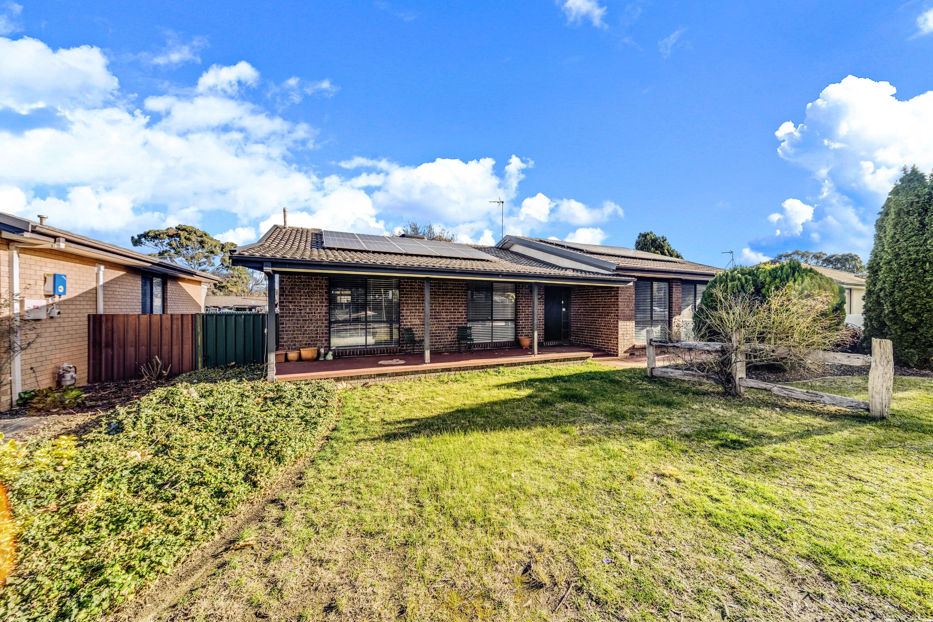 19 Barraclough Crescent, Monash ACT 2904, Monash - Thumbnail 2