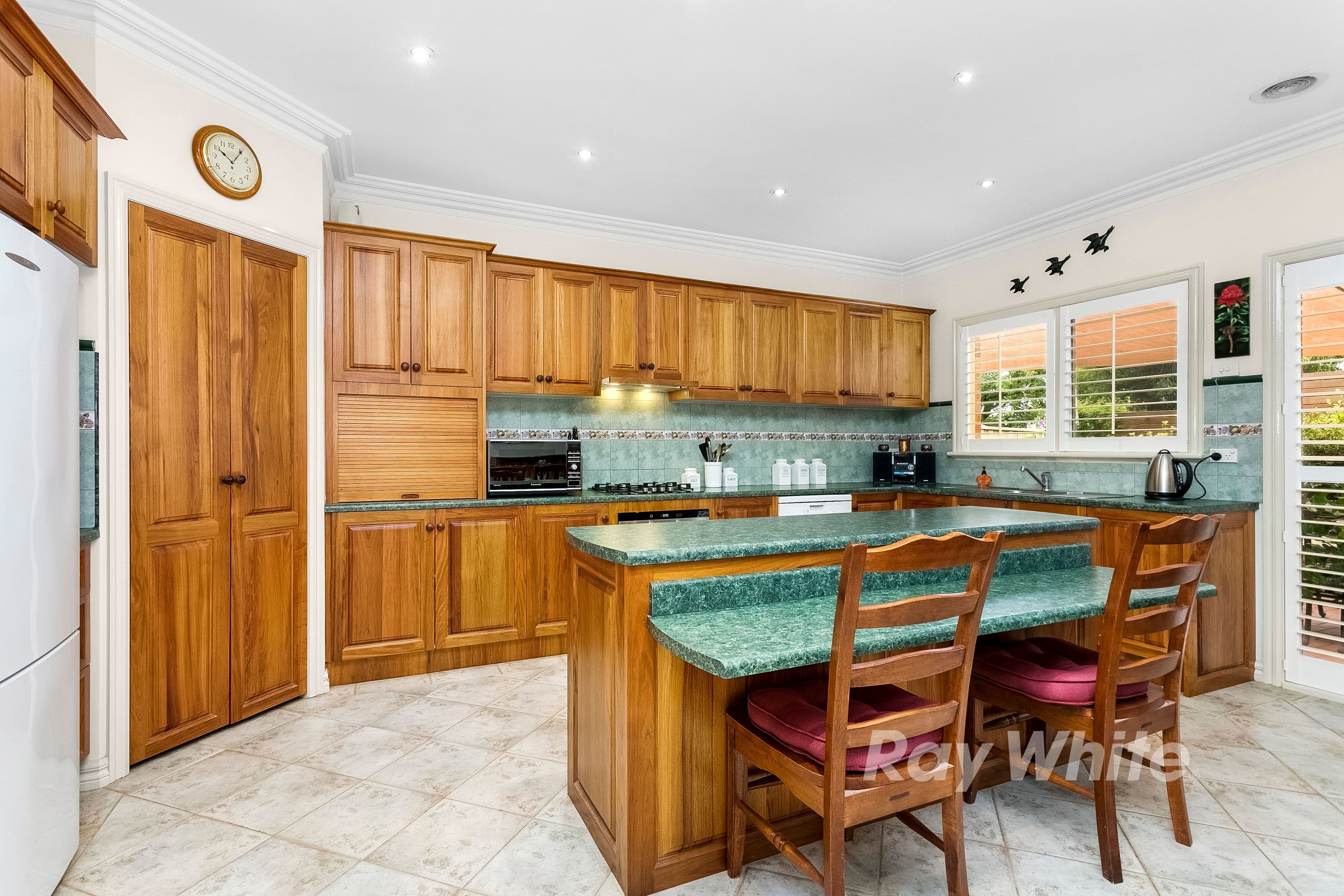 27 Crows Lane, Glen Waverley VIC 3150, Glen Waverley - Thumbnail 7