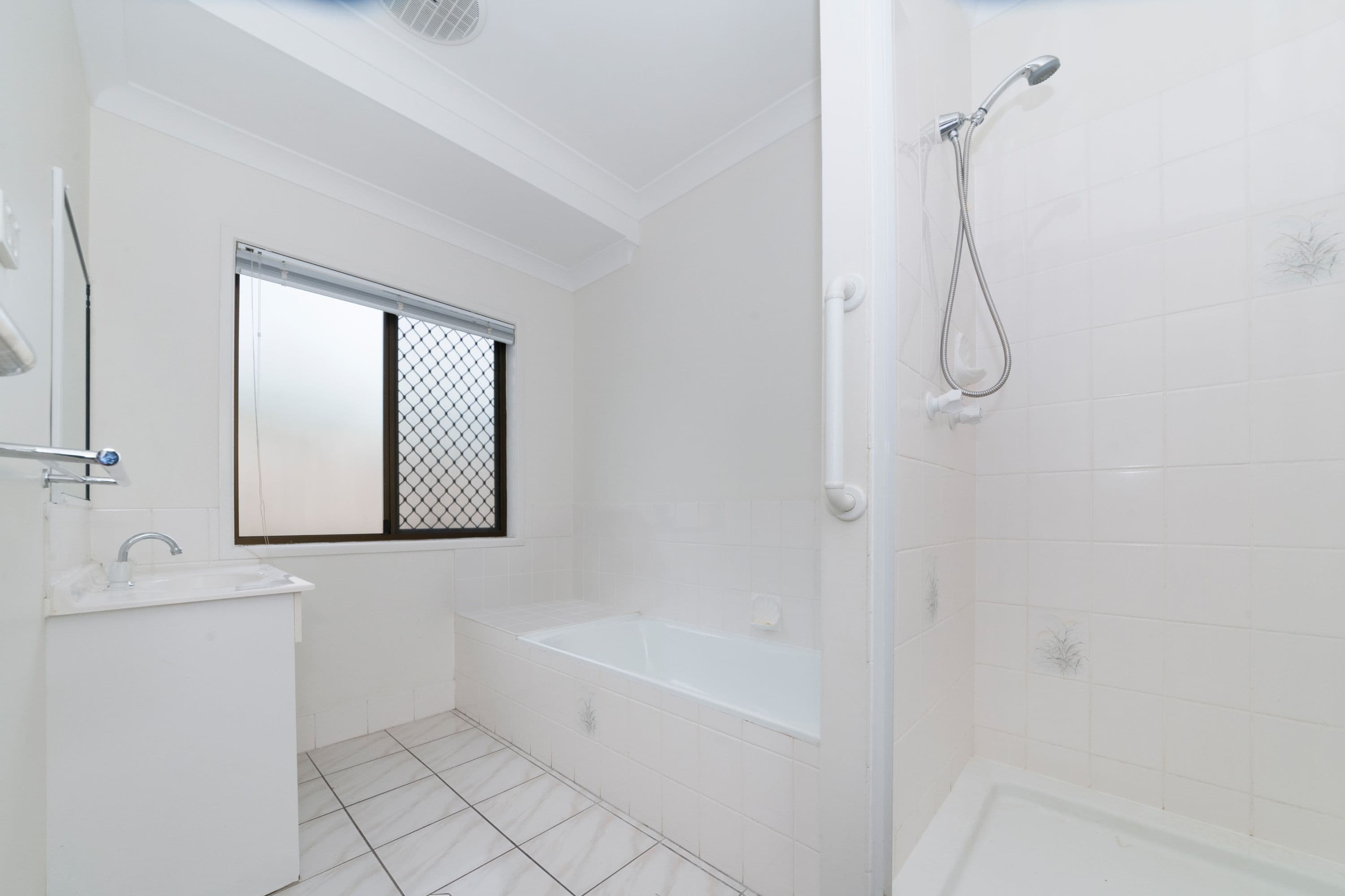 11 Montserrat Court, Kirwan QLD 4817, Kirwan - Thumbnail 6