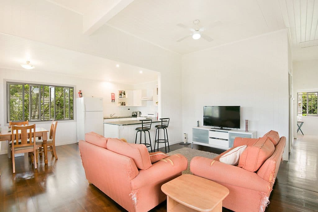 19 Oliver Street, Kedron QLD 4031, Kedron - Thumbnail 2
