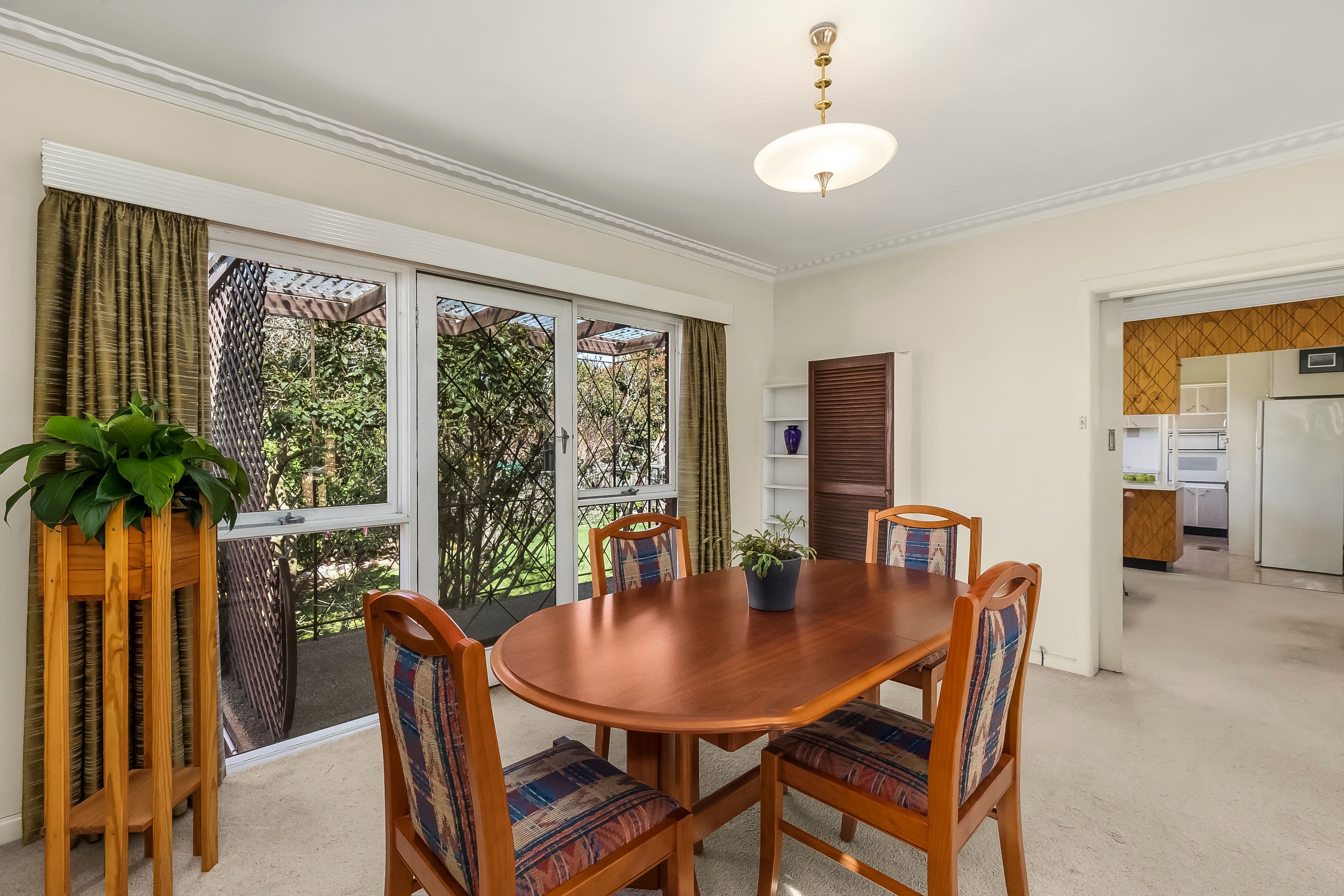 20 Southdown Avenue, Glen Waverley VIC 3150, Glen Waverley - Thumbnail 5