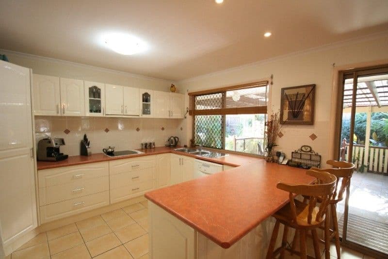 10 Collie Street, SHAILER PARK QLD 4128, Shailer Park - Thumbnail 3