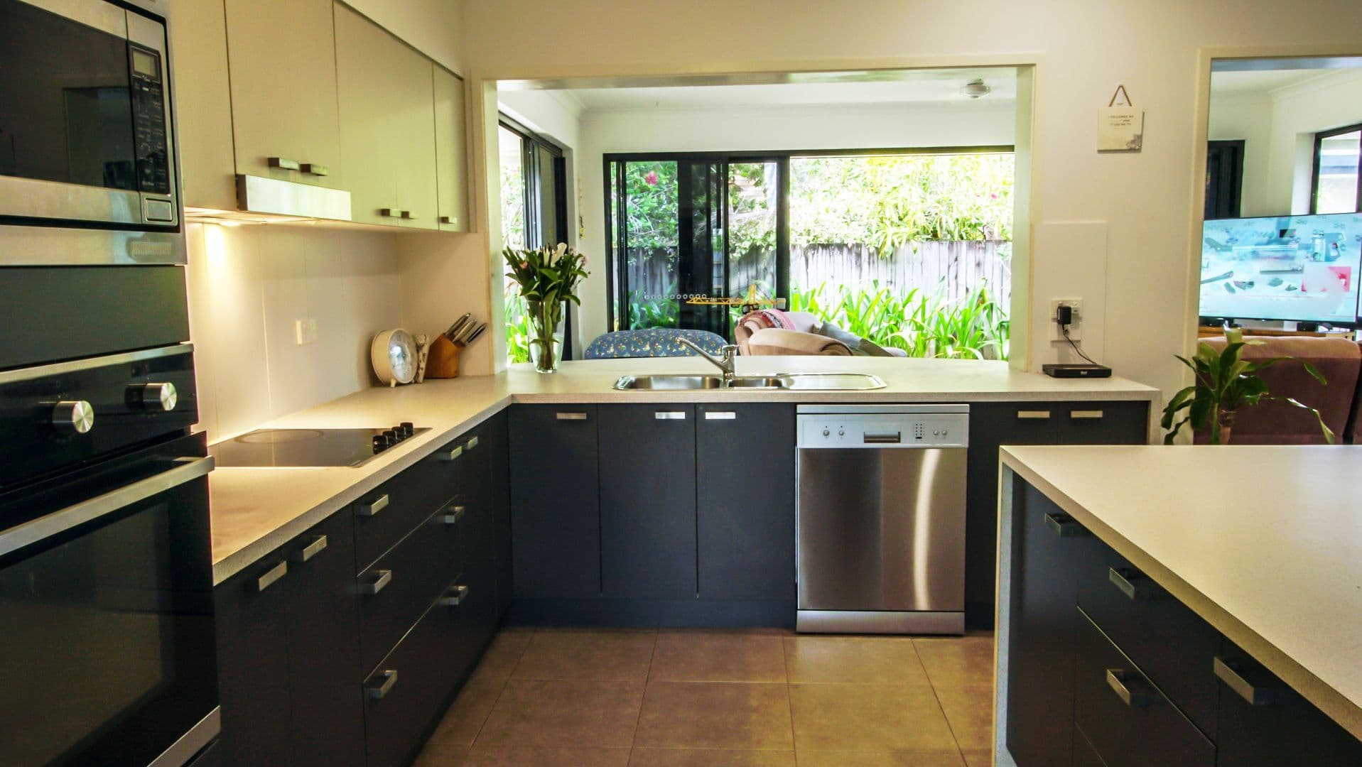47 Conch Street, Mission Beach QLD 4852, Mission Beach - Thumbnail 4