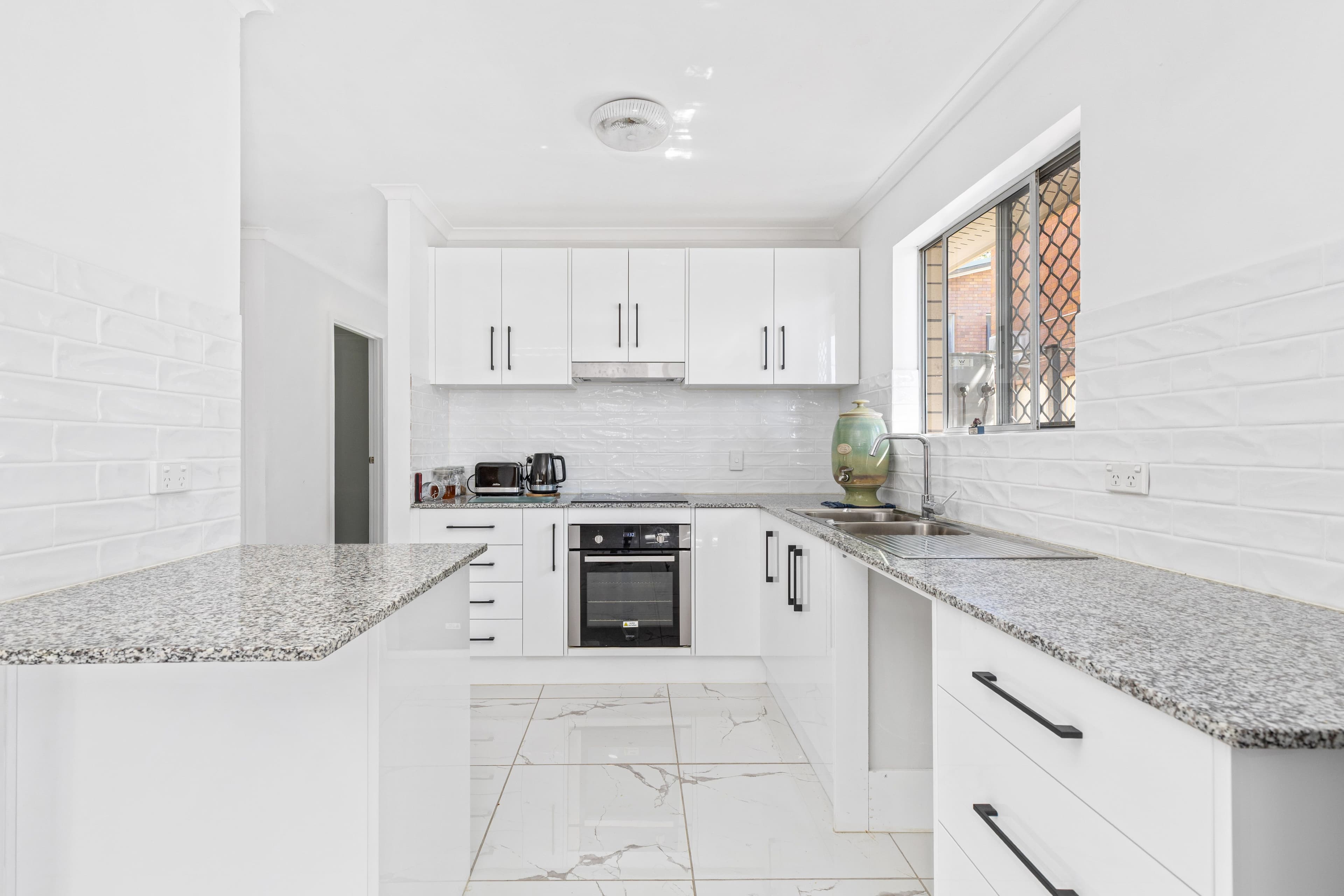 36 Young Avenue, West Hindmarsh SA 5007, West Hindmarsh - Thumbnail 5