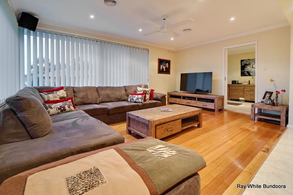 7 Grosvenor Court, BUNDOORA VIC 3083, Bundoora - Thumbnail 2