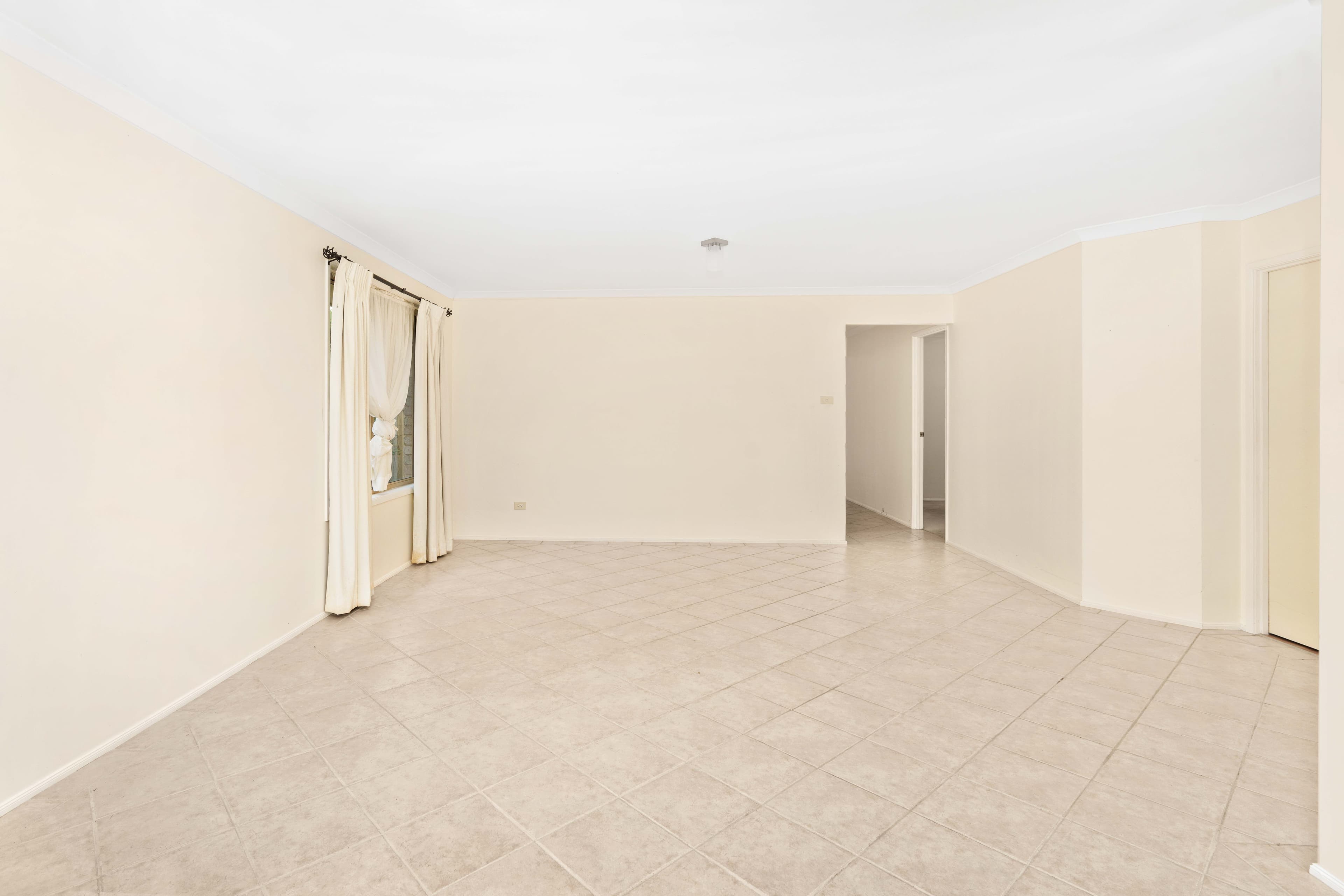 13 Burradoo Crescent, Nowra NSW 2541, Nowra - Thumbnail 3