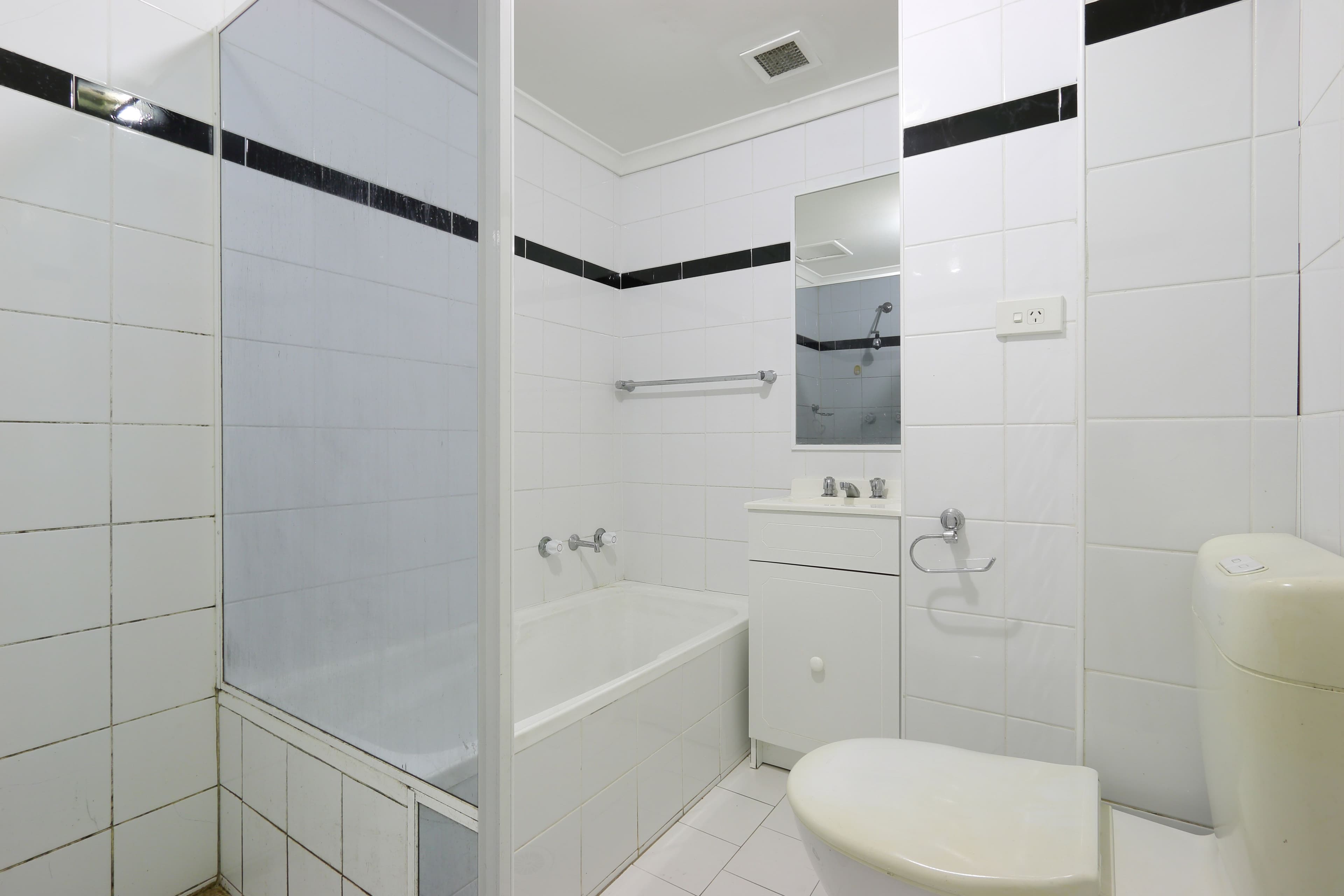 494-496 President Avenue, Kirrawee NSW 2232, Kirrawee - Thumbnail 5