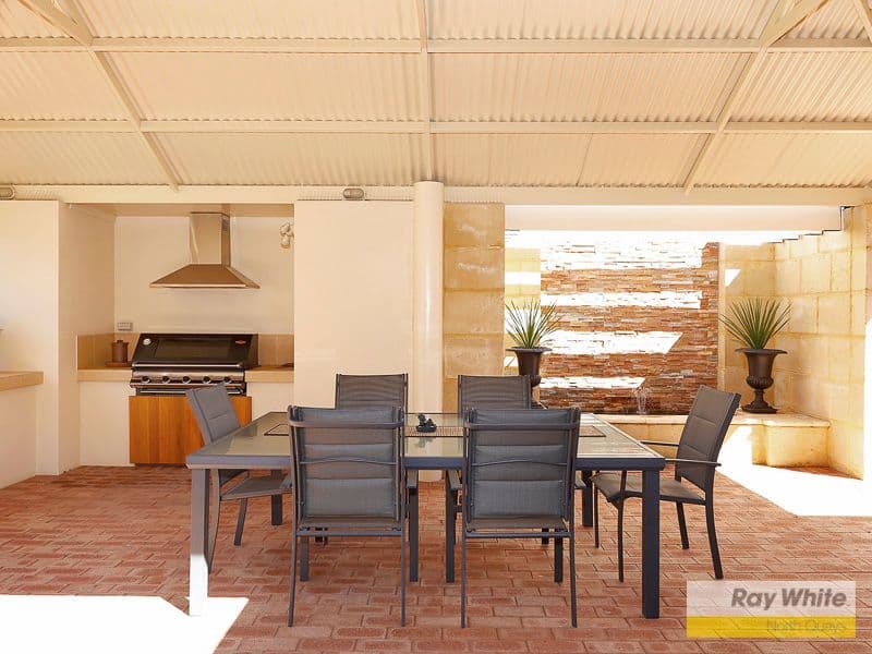 4 Seville Close, HILLARYS WA 6025, Hillarys - Thumbnail 3
