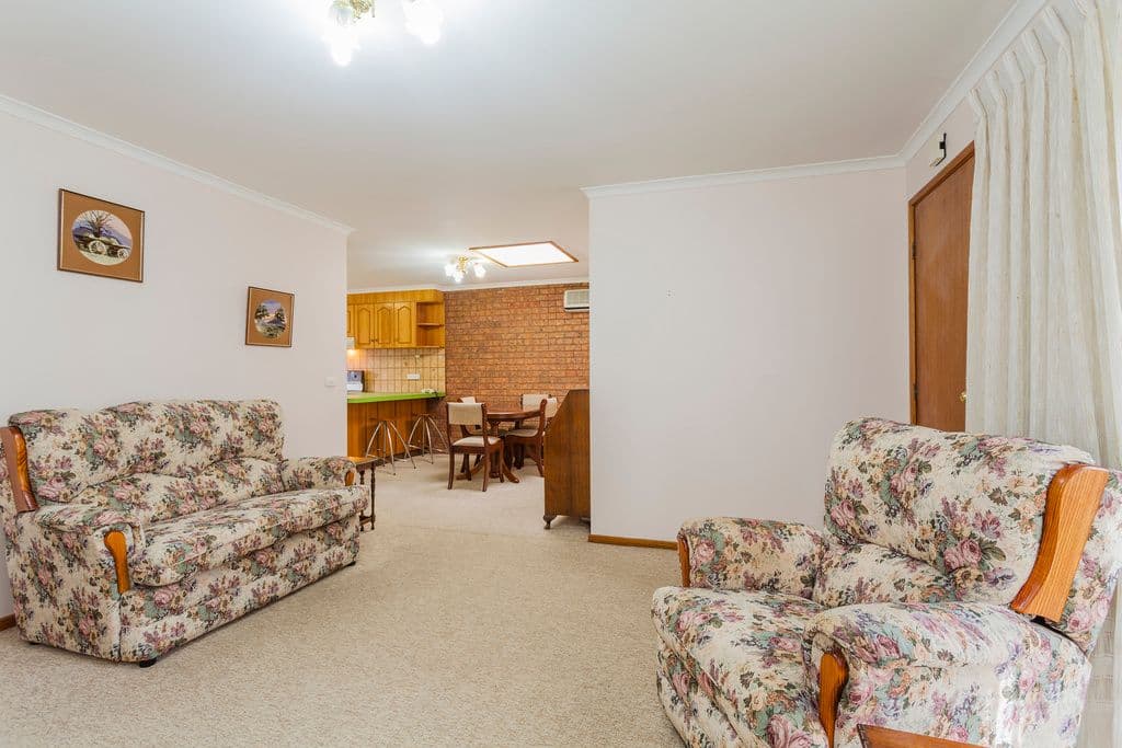 24 Percy Street, NEWTOWN VIC 3220, Newtown - Thumbnail 2