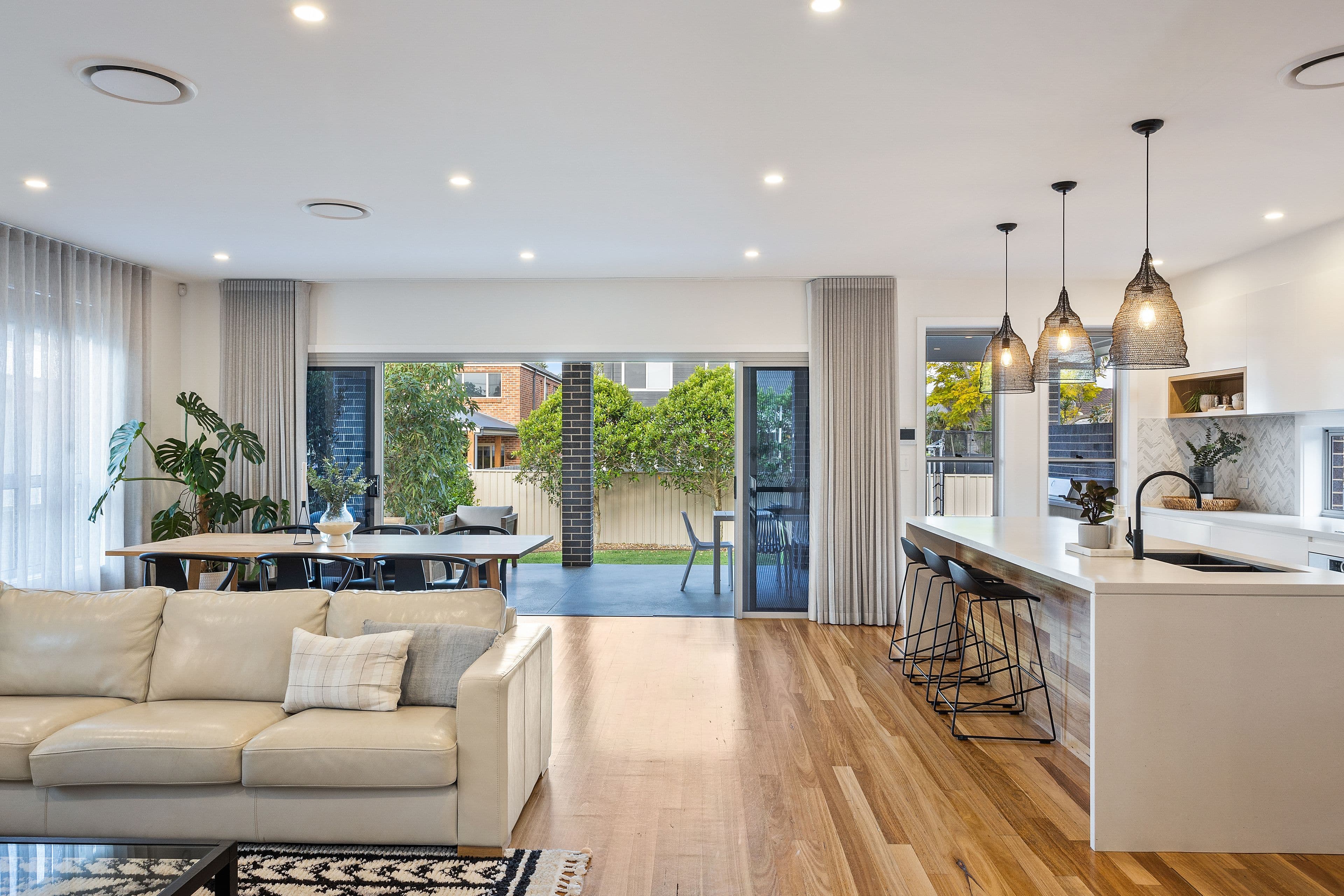 12 Mcgregor Avenue, Barrack Heights NSW 2528, Barrack Heights - Thumbnail 2