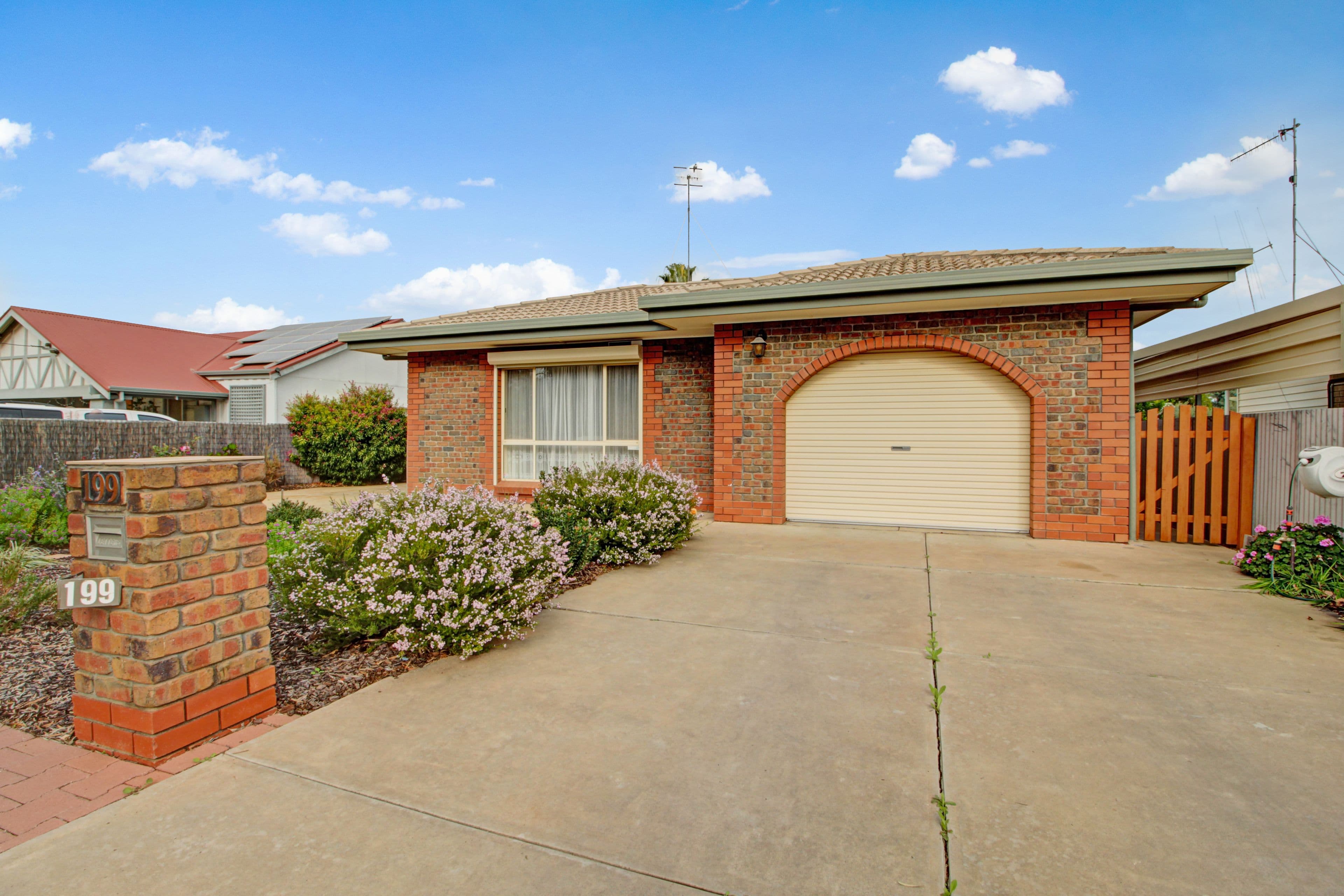 199 Seventeenth Street, Renmark SA 5341, Renmark - Thumbnail 2