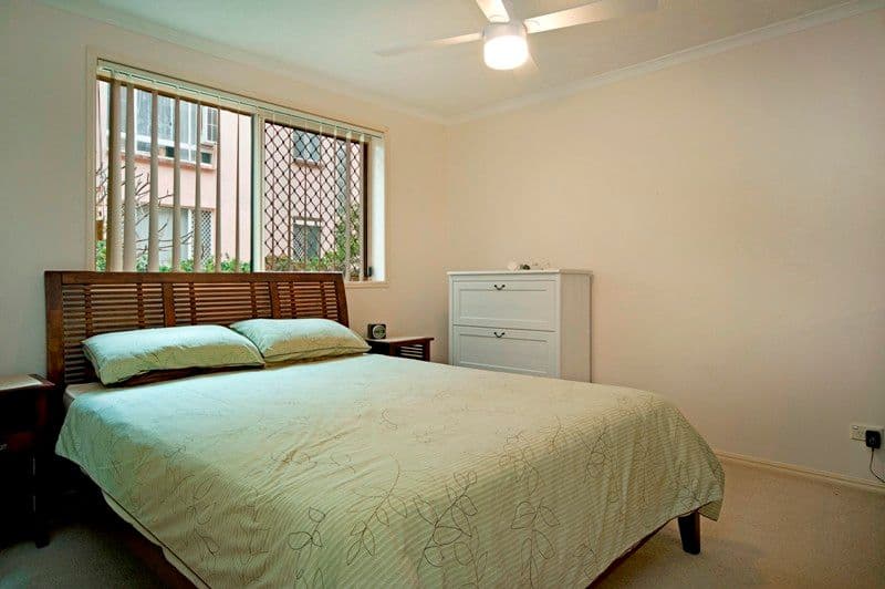 47 Bauer Street, SOUTHPORT QLD 4215, Southport - Thumbnail 5