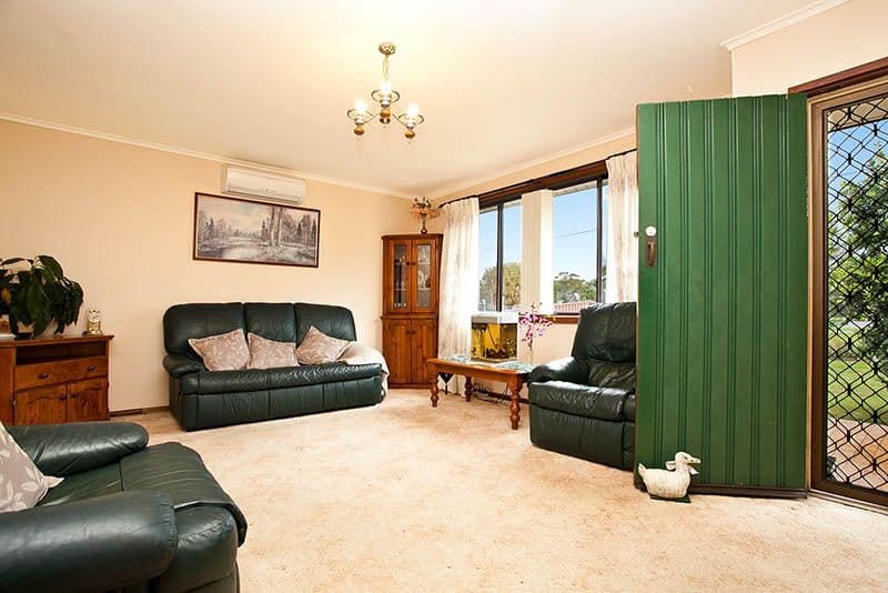 54 Old Bush Road, ENGADINE NSW 2233, Engadine - Thumbnail 2