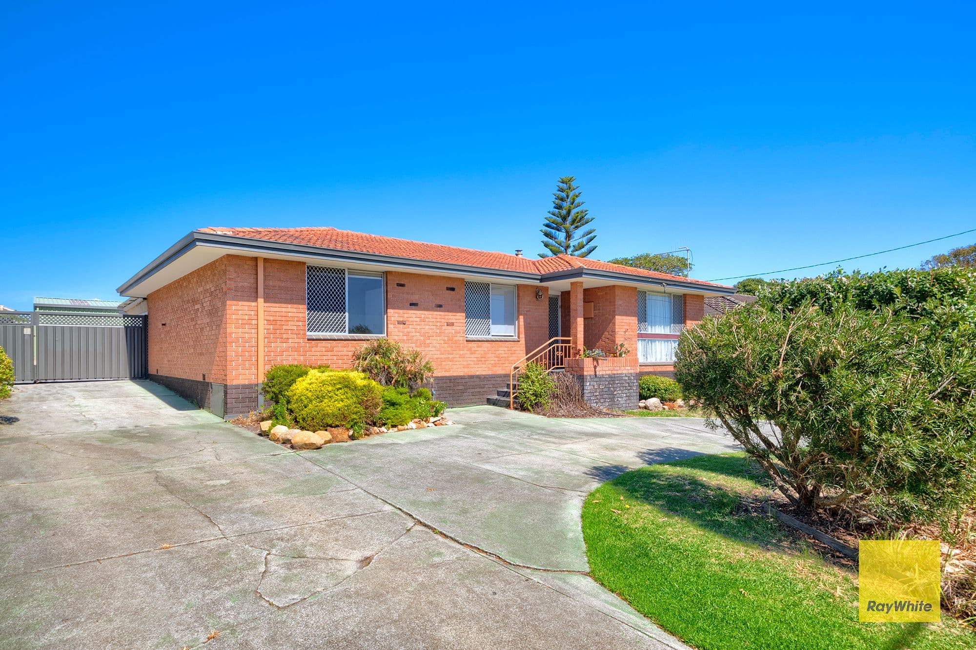 79 Angove Road, Spencer Park WA 6330, Spencer Park - Thumbnail 3