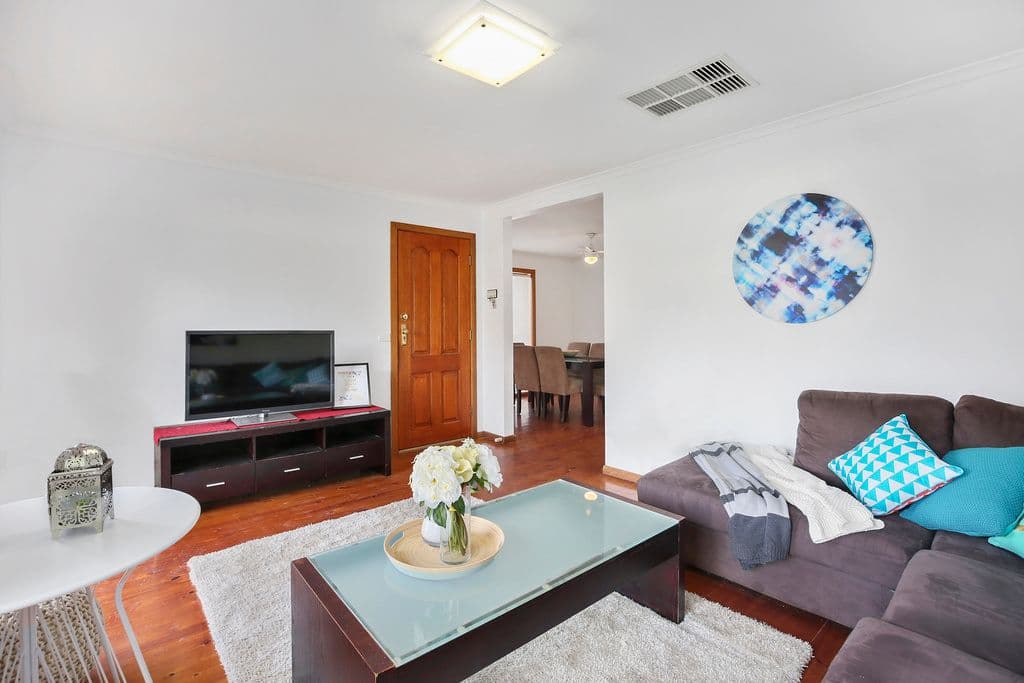58 Trafalgar Crescent, Lilydale VIC 3140, Lilydale - Thumbnail 3