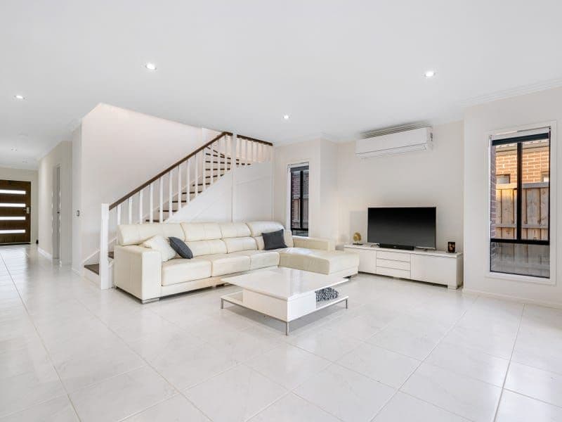 44 Wiltshire Boulevard, THORNHILL PARK VIC 3335, Thornhill Park - Thumbnail 4