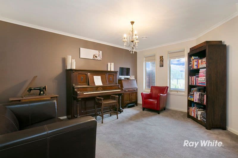 27 Majestic Boulevard, Cranbourne VIC 3977, Cranbourne - Thumbnail 5