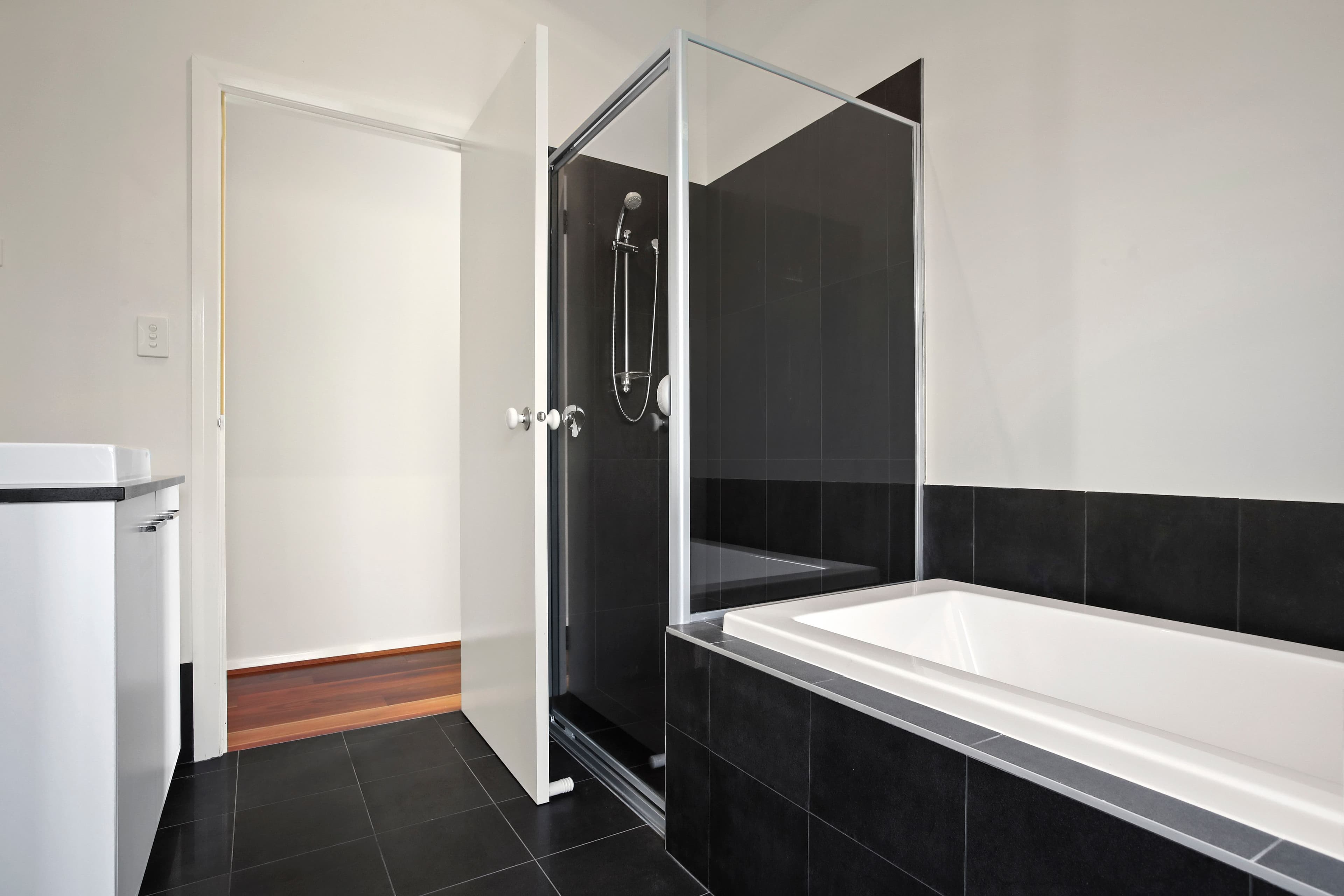 18 Garran Avenue, RENWICK NSW 2575, Renwick - Thumbnail 6