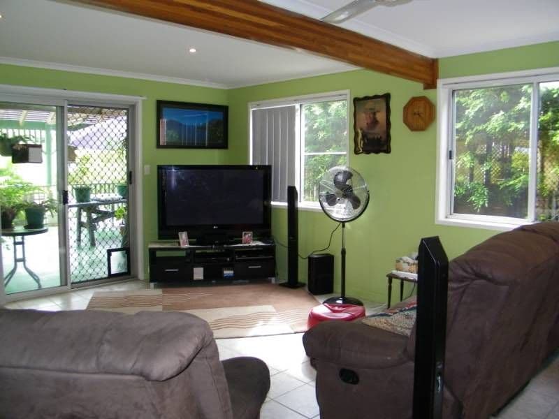 22 Waratah Street, GLADSTONE QLD 4680, Gladstone - Thumbnail 3