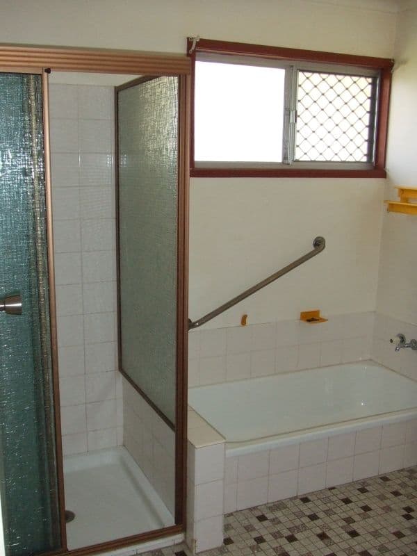 16 Shannon Street, WOODRIDGE QLD 4114, Woodridge - Thumbnail 5