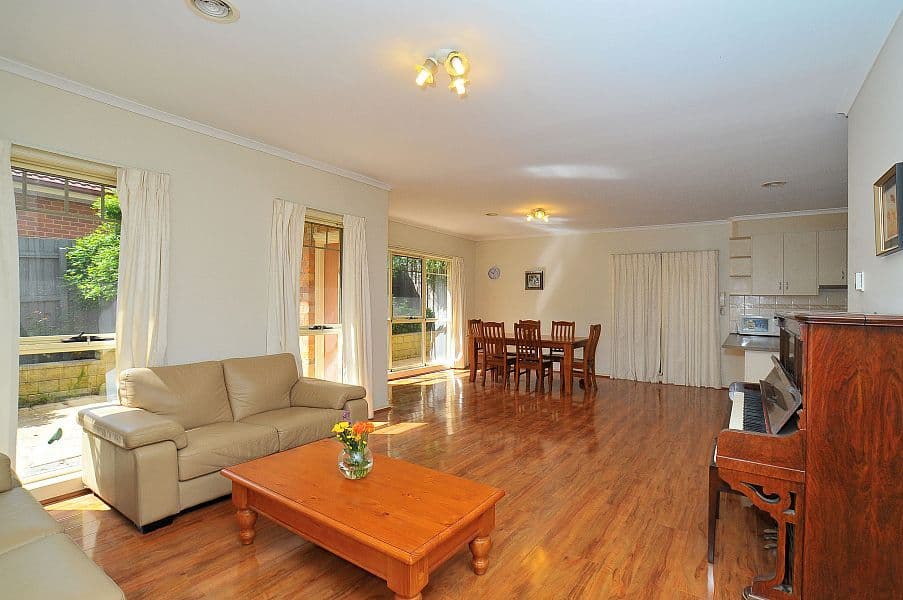 8 Harrison Street, MITCHAM VIC 3132, Mitcham - Thumbnail 2