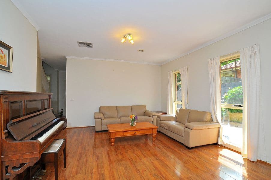 8 Harrison Street, MITCHAM VIC 3132, Mitcham - Thumbnail 3