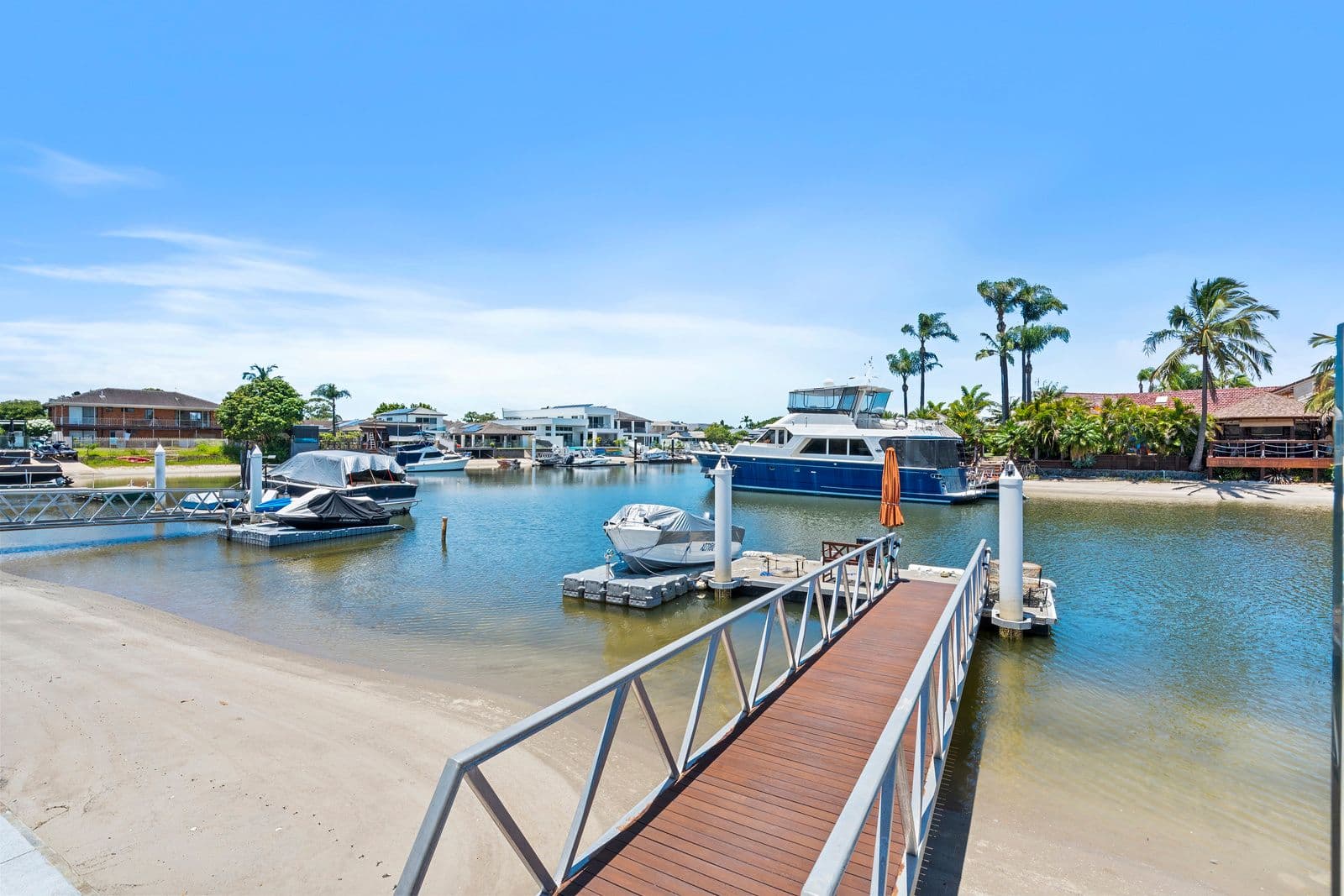 10 Dobell Avenue, Paradise Point QLD 4216, Paradise Point - Thumbnail 5
