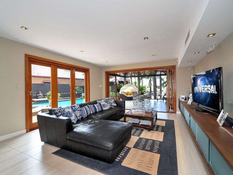 17 Charolais Crescent, Benowa Waters QLD 4217, Benowa - Thumbnail 6