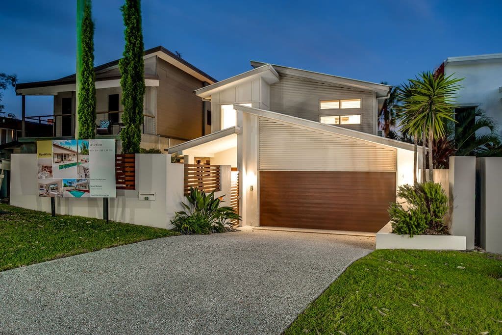 62 Hillcrest Parade, Miami QLD 4220, Miami - Thumbnail 2