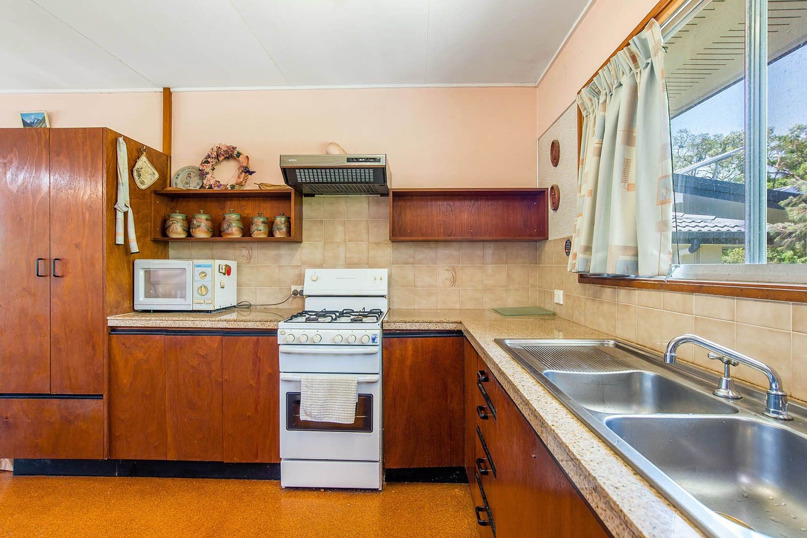 37 Olearia Street, Everton Hills QLD 4053, Everton Hills - Thumbnail 4