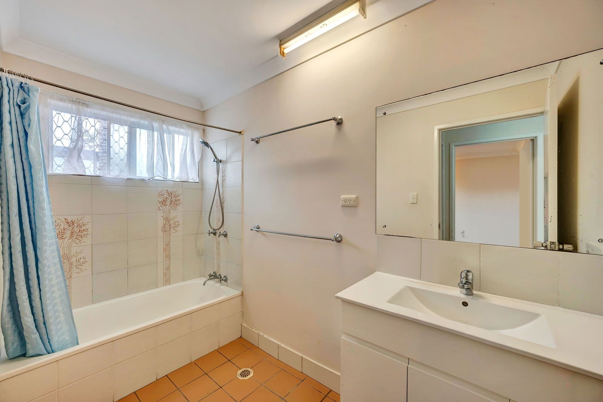 12 Shelton Street, Kirwan QLD 4817, Kirwan - Thumbnail 8