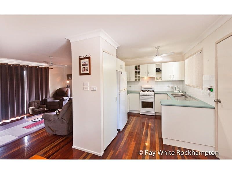 17 Capricorn Crescent, Norman Gardens QLD 4701, Norman Gardens - Thumbnail 3