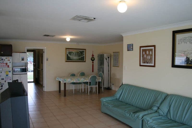 10 Binar Court, SOUTH GUILDFORD WA 6055, South Guildford - Thumbnail 5