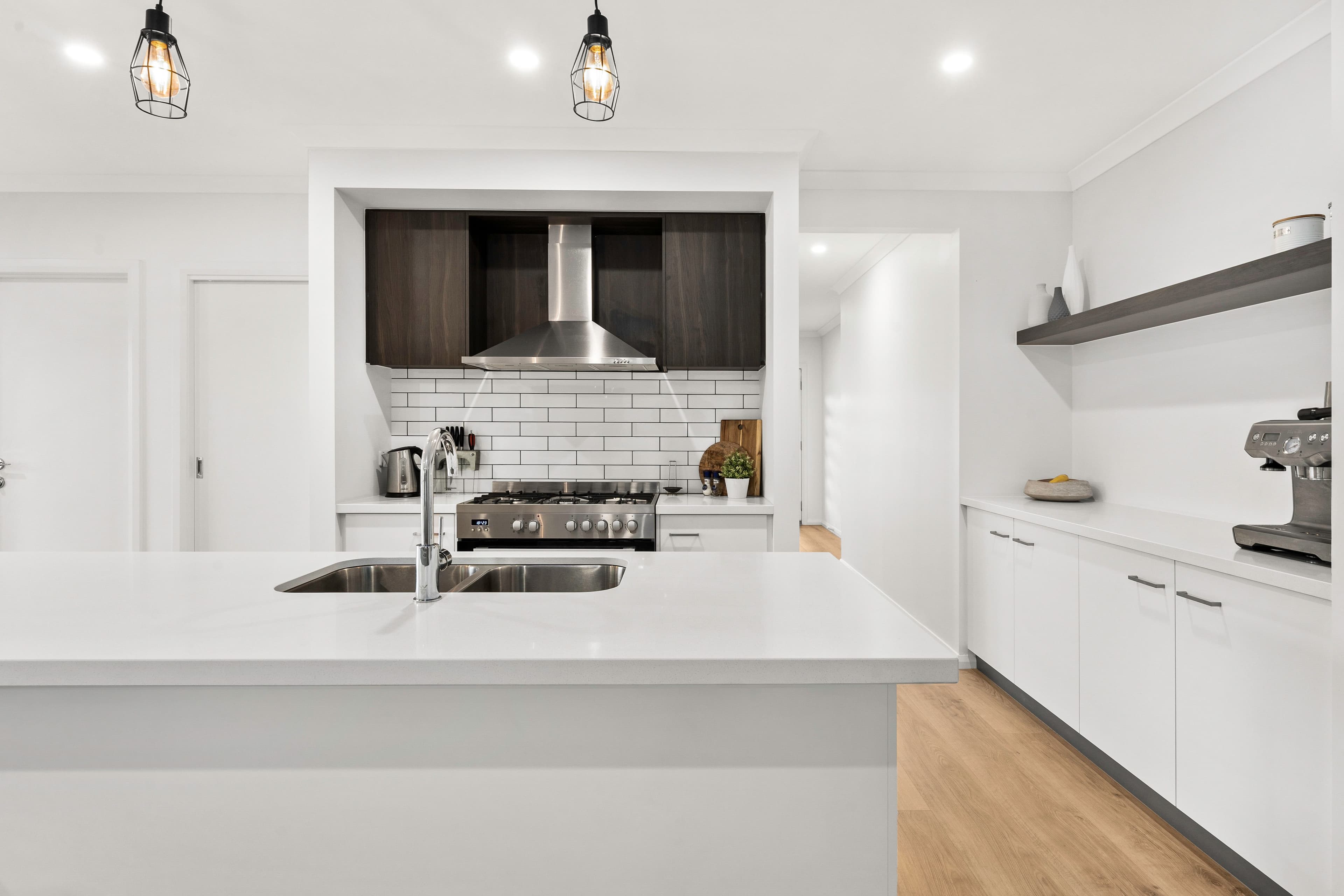 20 Luca Place, Pakenham VIC 3810, Pakenham - Thumbnail 3