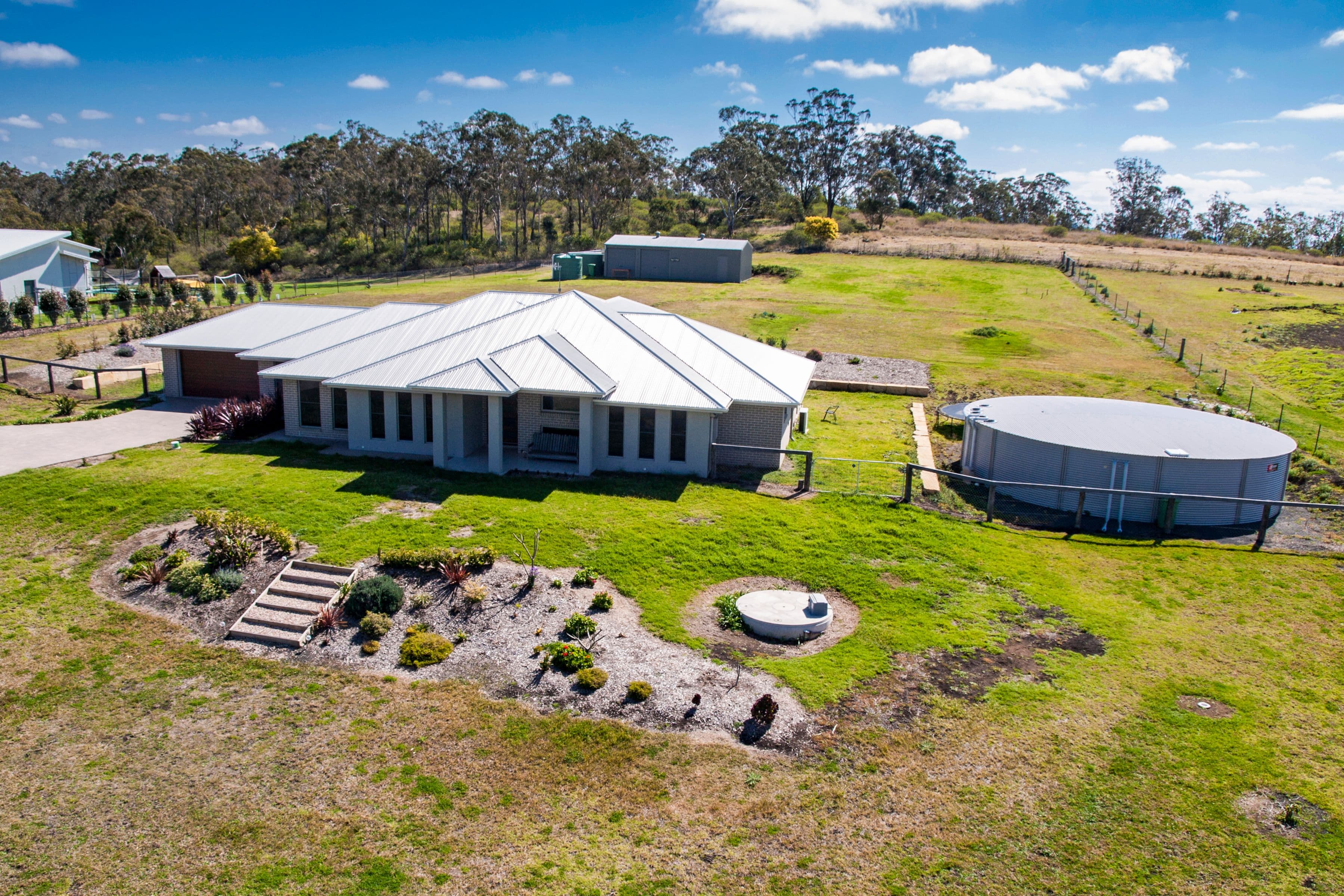 4 Sherlock Close, Preston QLD 4352, Preston - Thumbnail 2