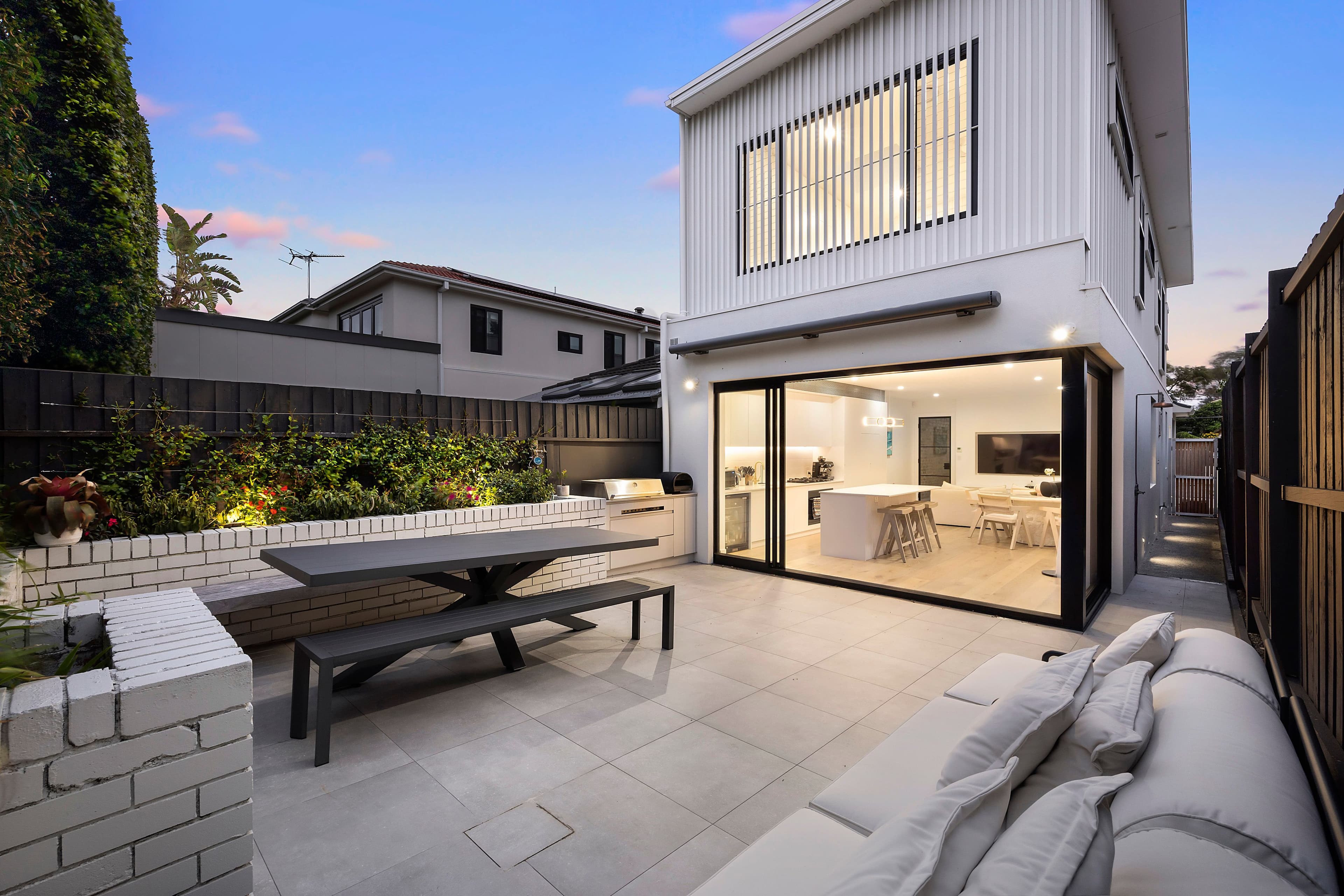26 Knowles Avenue, North Bondi NSW 2026, North Bondi - Thumbnail 2