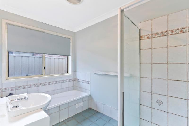 14 Belinda Close, BERKELEY VALE NSW 2261, Berkeley Vale - Thumbnail 4