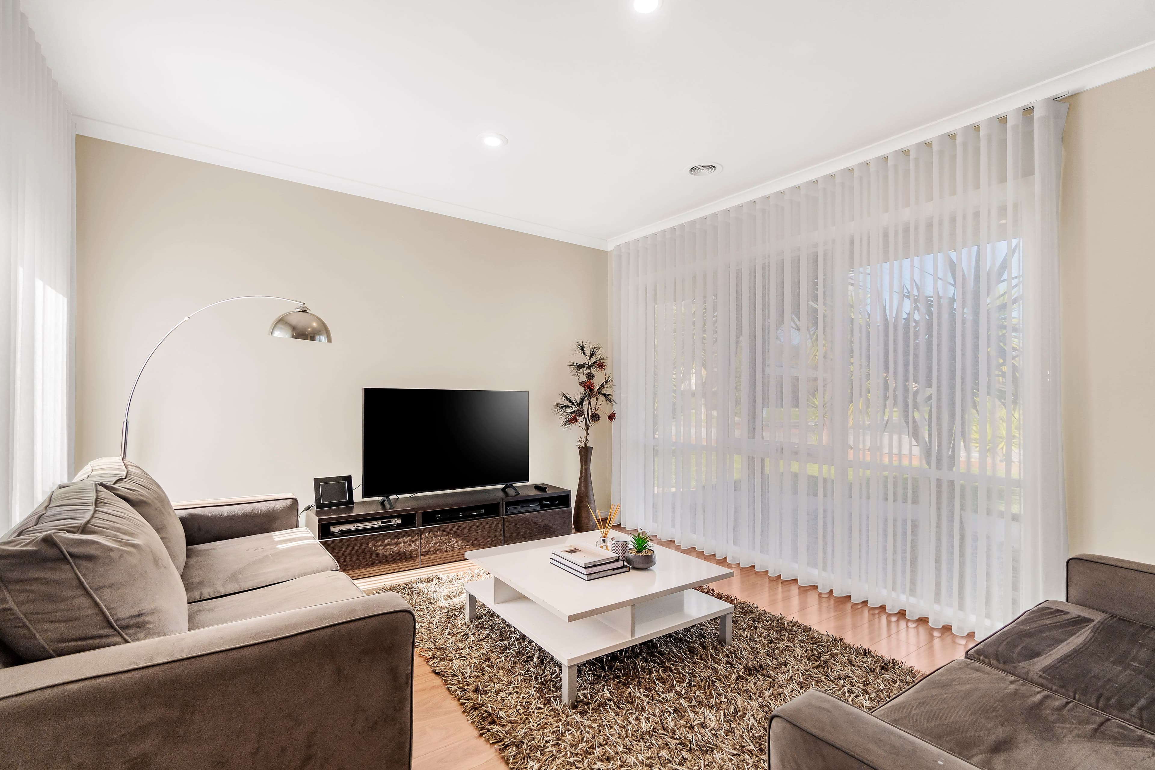 89 Clauscen Drive, Rowville VIC 3178, Rowville - Thumbnail 2