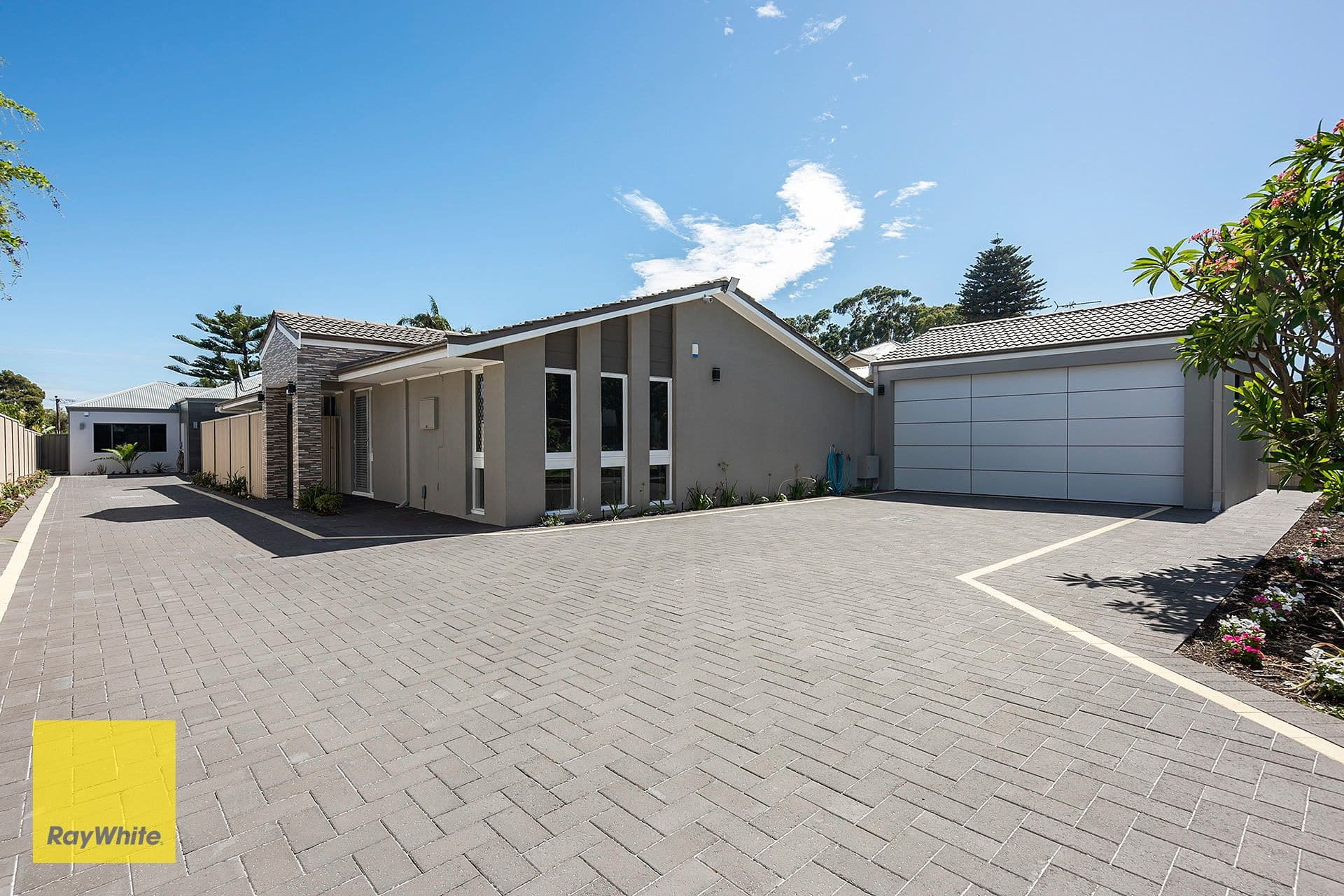 34 Range View Road, High Wycombe WA 6057, High Wycombe - Thumbnail 2