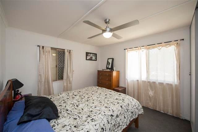 15 Busteed Street, WEST GLADSTONE QLD 4680, West Gladstone - Thumbnail 6