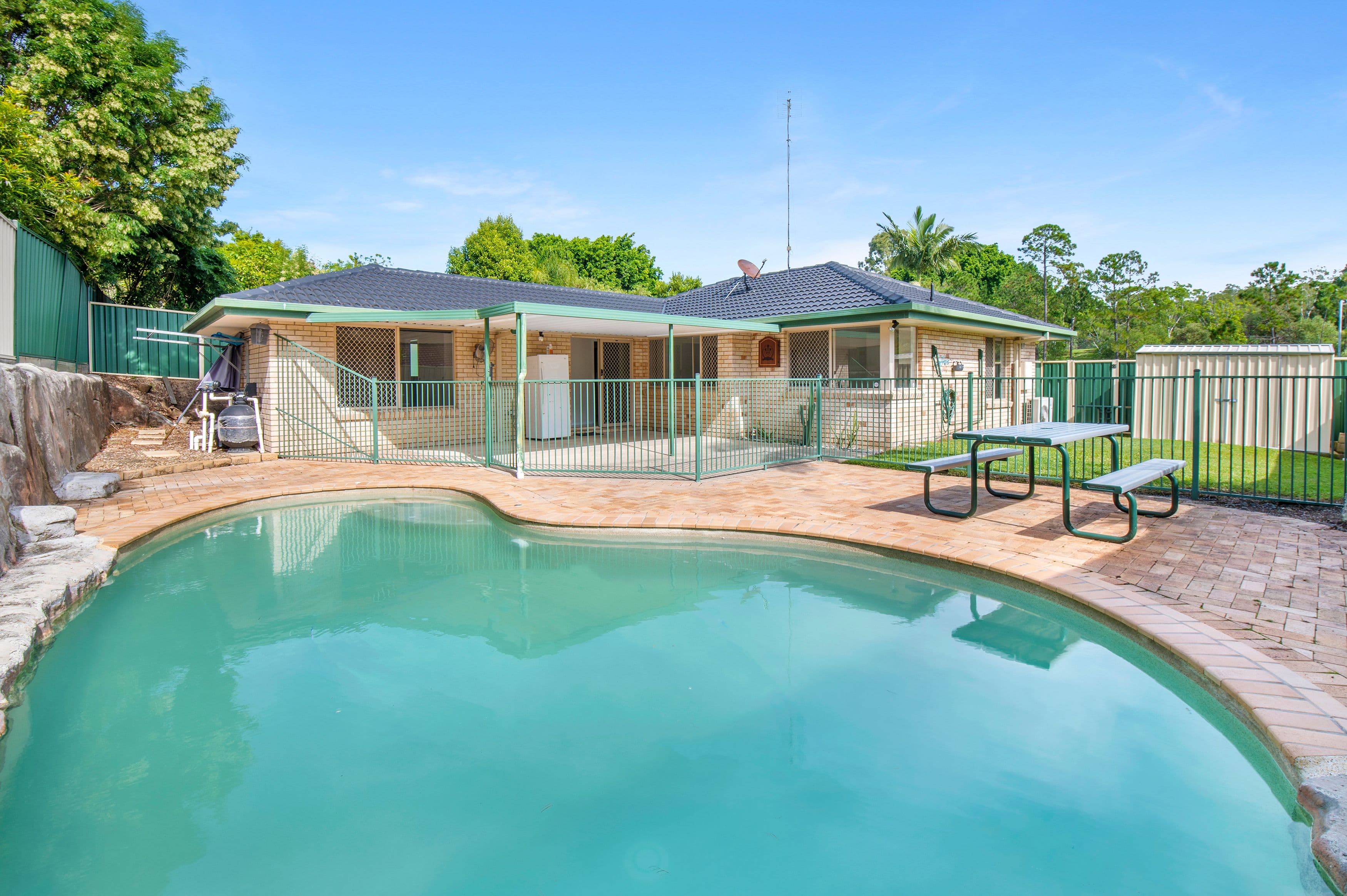 30 Pinevale Drive, Oxenford QLD 4210, Oxenford - Thumbnail 2