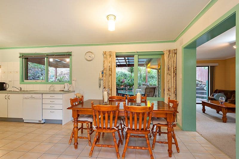 27 Booyan Crescent, GREENSBOROUGH VIC 3088, Greensborough - Thumbnail 6