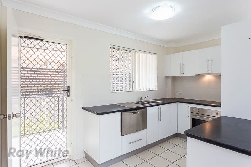 35 Mayfield Road, Carina QLD 4152, Carina - Thumbnail 2