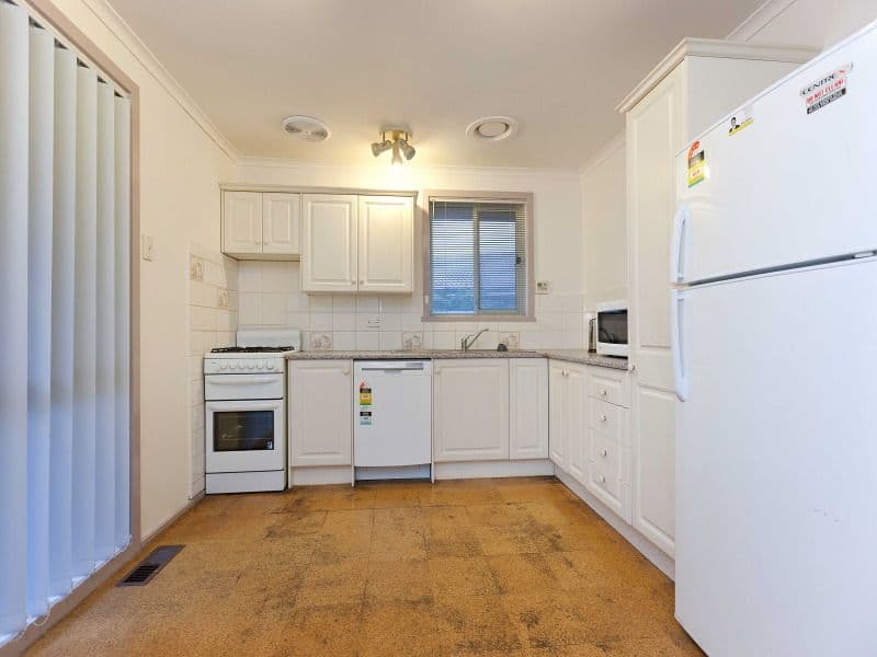 19 Hoya Crescent, FRANKSTON NORTH VIC 3200, Frankston North - Thumbnail 2