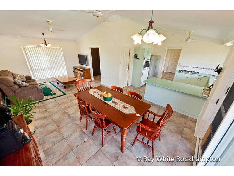 121 Cherryfield  Road, GRACEMERE QLD 4702, Gracemere - Thumbnail 7