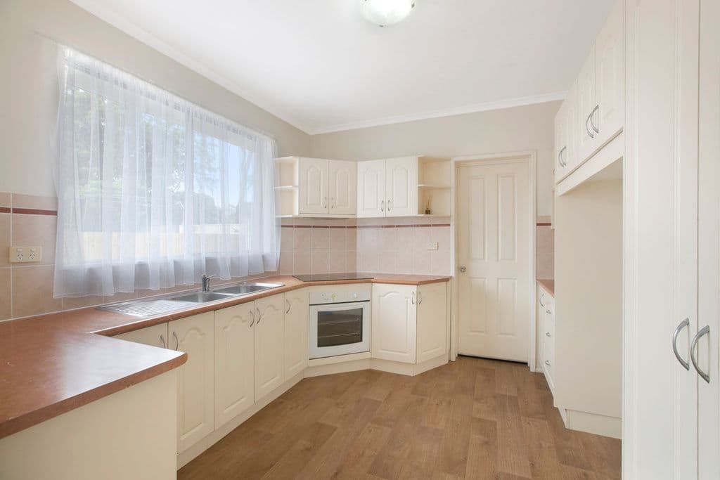 6 Cavell Street, Birkdale QLD 4159, Birkdale - Thumbnail 2